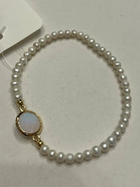 Studio G Small Beaded Pearl Bracelet with Crystal