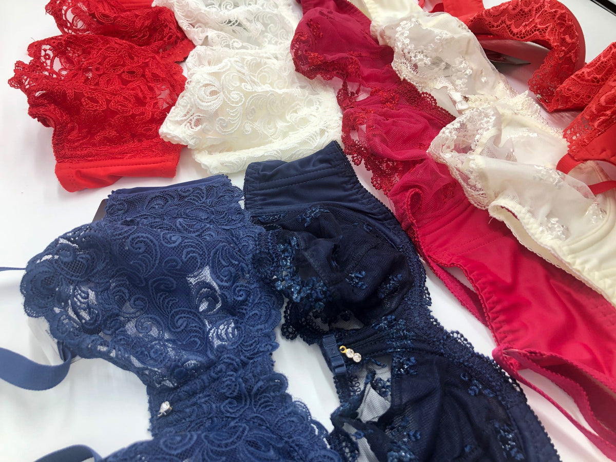 Red, White, and Not so Flattering  a proper bra can make all the difference! LaBella Intimates & Boutique
