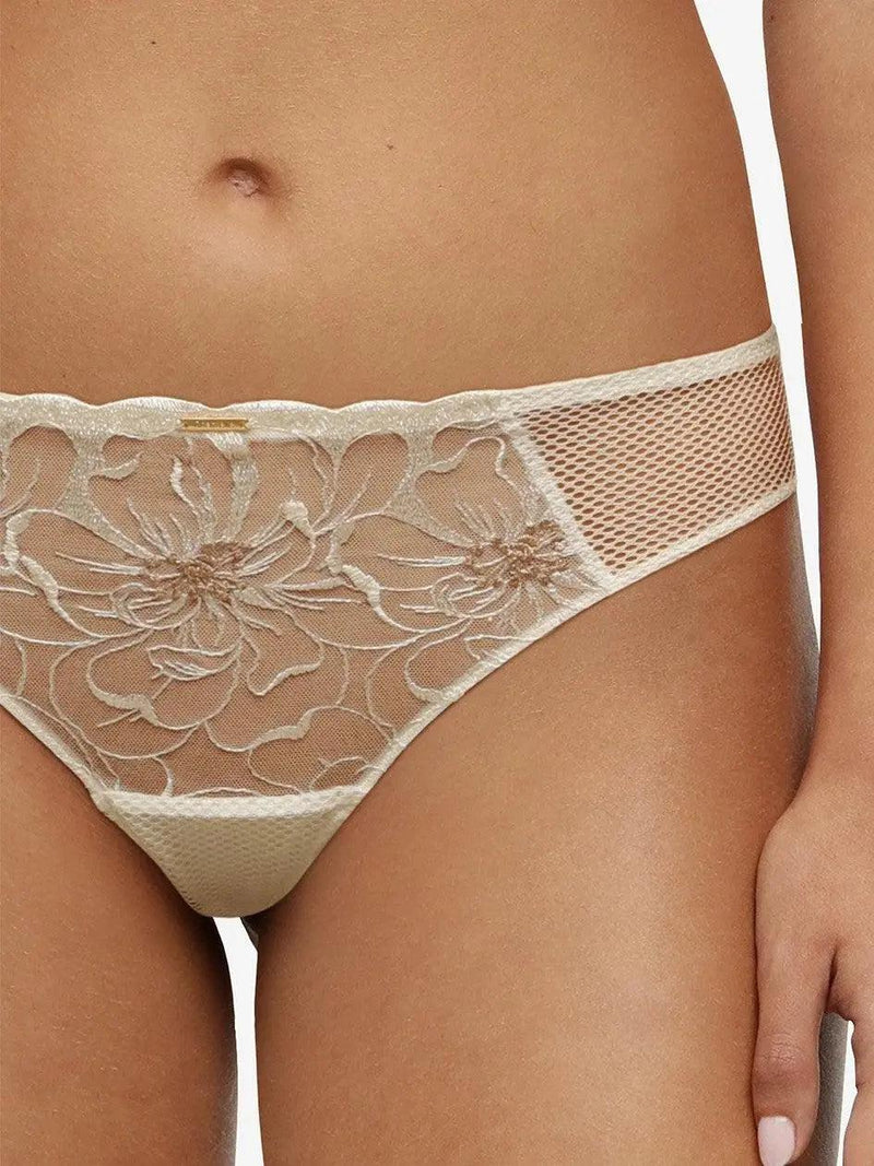 Chantelle Ivory and Gold Fleurs Thong
