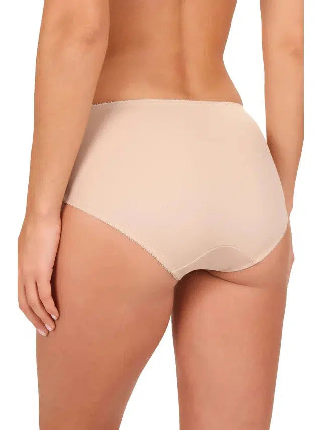 Conturelle Sand Choice Briefs