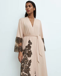 Effetto Lingerie-Almond Milk Night Bloom Long Sleeve Robe