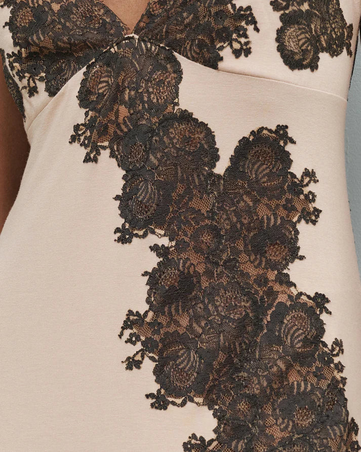 Effetto Lingerie-Almond Milk Night Bloom Nightgown