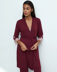 Effetto Lingerie-Cherry Lacquer Gone with the Wind 3/4 Sleeve Robe