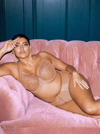Elomi-Cafe Au Lait Matilda Plunge Bra