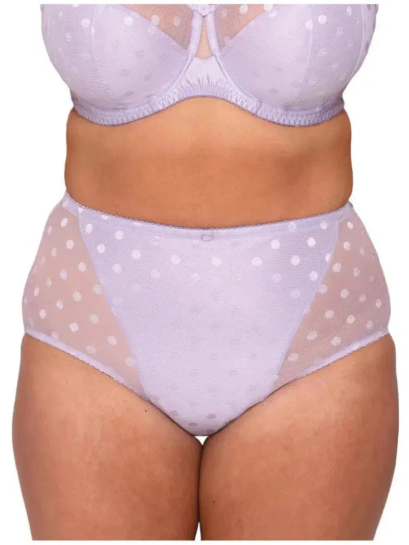 Lilac Carmen Brief