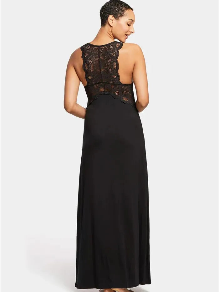 Fleurt-Black Belle Époque Lace T-Back Gown