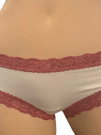 Fleurt Iconic boyshorts in ivory color with lychee color lace trim