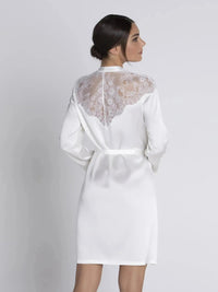 Source Beaute Robe