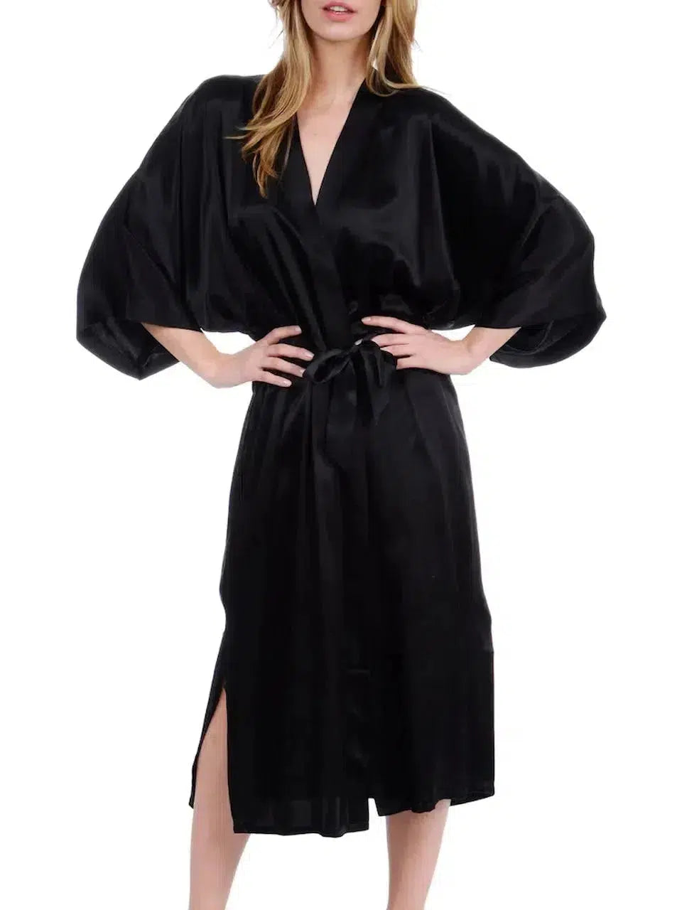 Samantha Chang Black Classic Silk Kimono Robe
