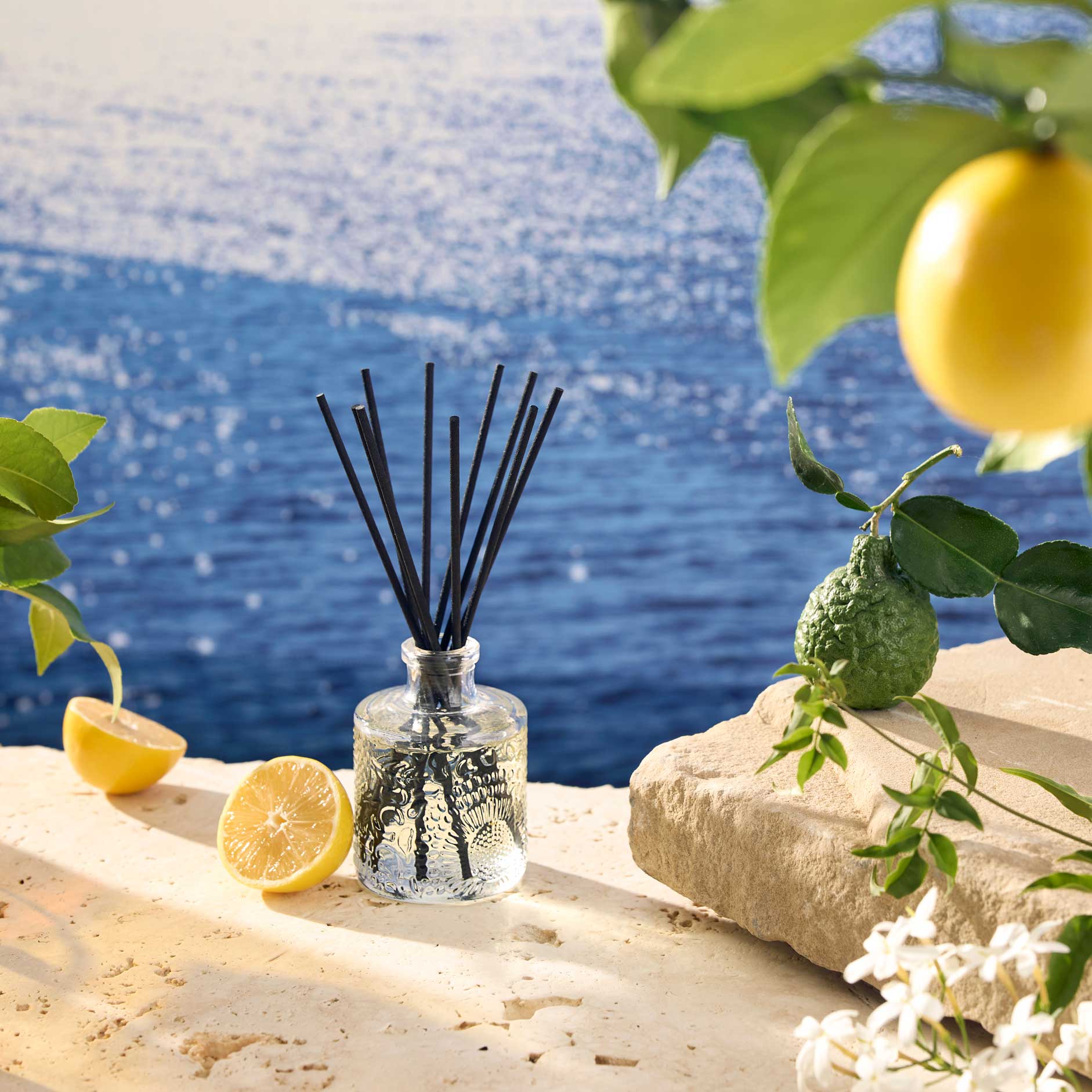 Voluspa-Mediterranean Lemon Reed Diffuser